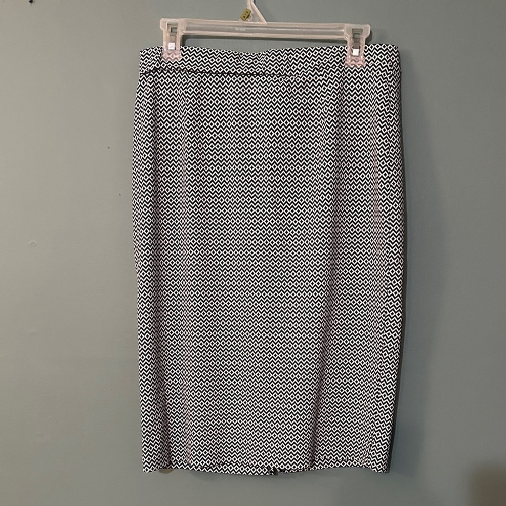 Ashley Blue Black and White Geometric Pencil Skirt size large